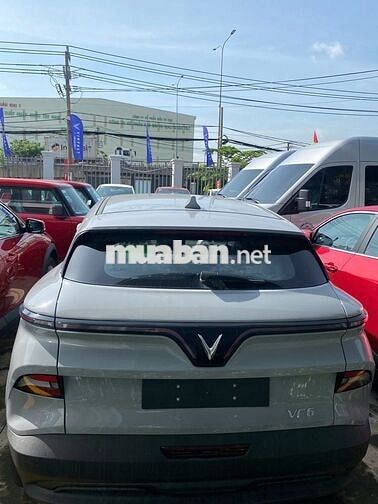 VF6 - GIẢM 100% THUẾ TRC BẠ TẶNG QUÀ HẤP DẪN