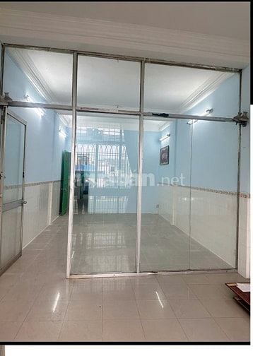 Cho thuê nhà mặt tiền Hồng Bàng, P.9, Q.6 giá 35tr