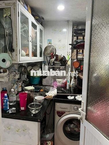 Hơn 800 triệu căn studio ở TT Diêm gỗ, Việt Hưng LB