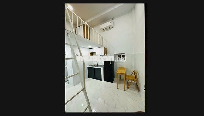 Sát quận 5 Siêu phẩm mới trống lại Gác Full nội thất ngay cầu Chà Và