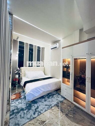 MẶT TIỀN KINH DOANH – Ngay Lê Thúc Hoạch – 3 tầng – Ngang 4m – 3.x tỷ