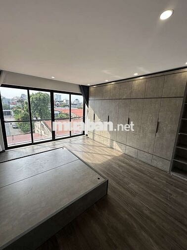 Bán nhà phố Vũ Xuân Thiều - ô tô đỗ cửa vào nhà - full nội thất đẹp