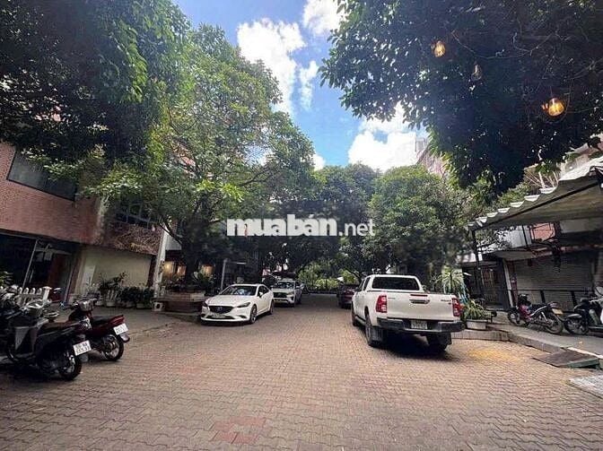 Cho Thuê Mặt Bằng Đường Lý Thường Kiệt, Quận 11 ( MB Siêu Rộng )
