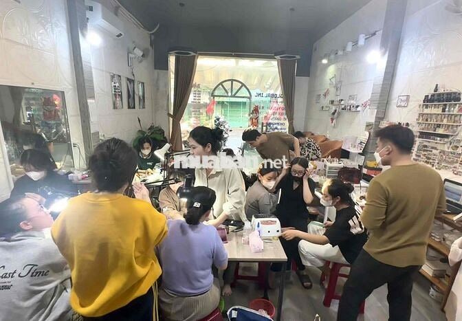 Cho thuê sang nhượng tiệm nail phun xăm nối mi