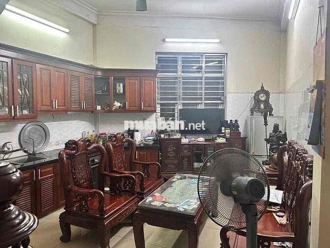BÁN NHÀ BỒ ĐỀ 35m x 6ty8 có thương lượng nhẹ