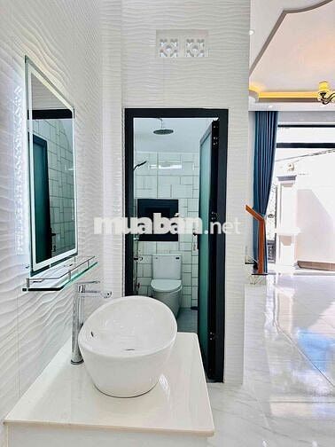 Nhà 1 Trệt 1 Lầu hẻm 28 Huỳnh Phan Hộ thổ cư hoàn công lộ oto 4m