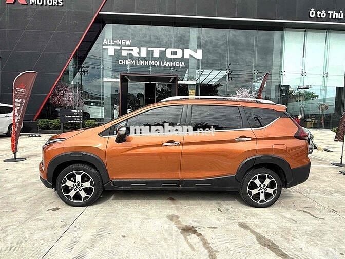 Xpander Cross 2022 phanh điện tử cam 360 xe hãng
