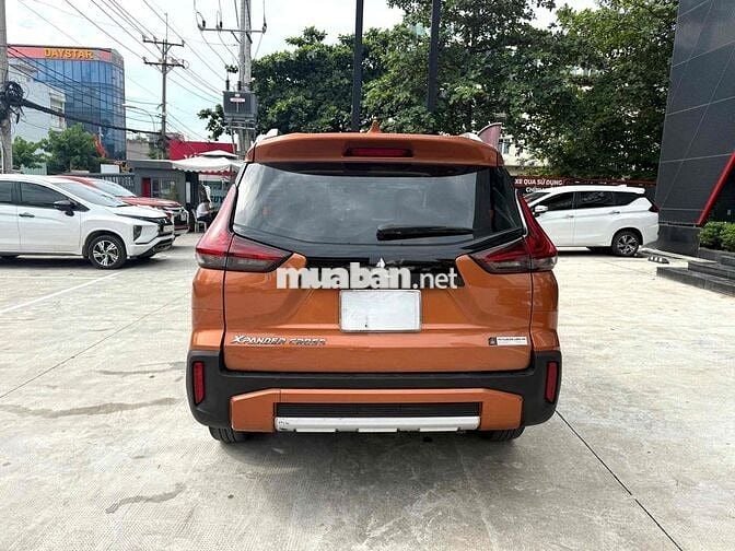 Xpander Cross 2022 phanh điện tử cam 360 xe hãng