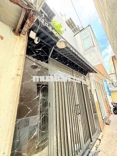 NHÀ MỚI TÂN BÌNH - NGANG 4M - 2 PN, 1 TRỆT 2 LẦU - CHỢ TRẦN VĂN QUANG