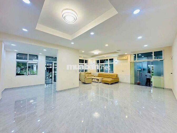 CHO THUÊ BIỆT THỰ CAO CẤP VIEW CÔNG VIÊN TẠI PHÚ MỸ HƯNG QUẬN 7