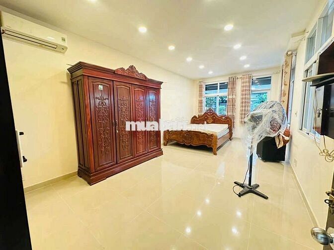 CHO THUÊ BIỆT THỰ CAO CẤP VIEW CÔNG VIÊN TẠI PHÚ MỸ HƯNG QUẬN 7