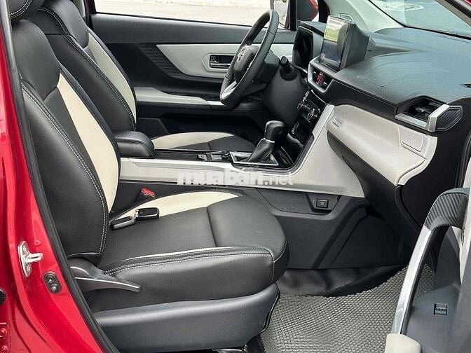 Toyota Veloz Cross 2022 CVT - 56000 km bao zin