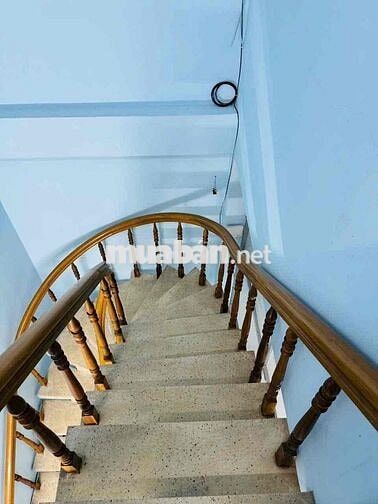 Cho Thuê Nhà Mat Tiền Đuong Số-P13-Quận 6