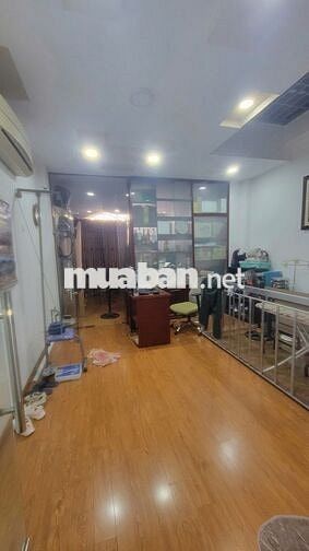 (5PN, 6WC), 4.5x16m 4L, MT 566 Lạc Long Quân P5 Q11