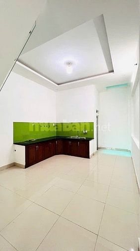 NHÀ ( HÀ HUY GIÁP ) 4 x 19m2.  1Tr. 4 Lầu. SHR. Giá: 5.850tr