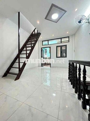 Nhà mới . 1 trệt . 2 lầu . 3PN - 2 VS