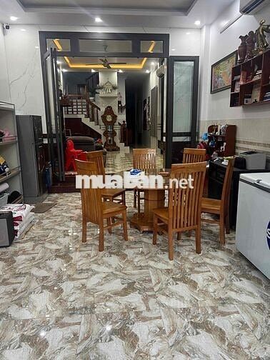 BIỆT THỰ NGHỈ DƯỠNG VÀ 21P TRỌ CAO CẤP