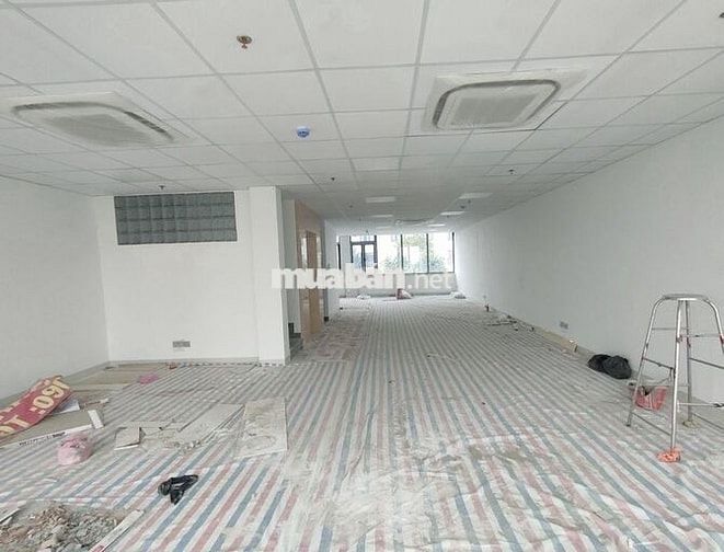 TÒA NHÀ ĐƯỜNG HOÀNG VIỆT DIỆN TÍCH: 7X20M HẦM 5 TẦNG CHO THUÊ
