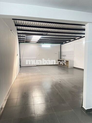 Nguyên căn mới đẹp cho thuê MT Âu Cơ - Đoạn Gần Vòng Xoay Lê Đại Hành.