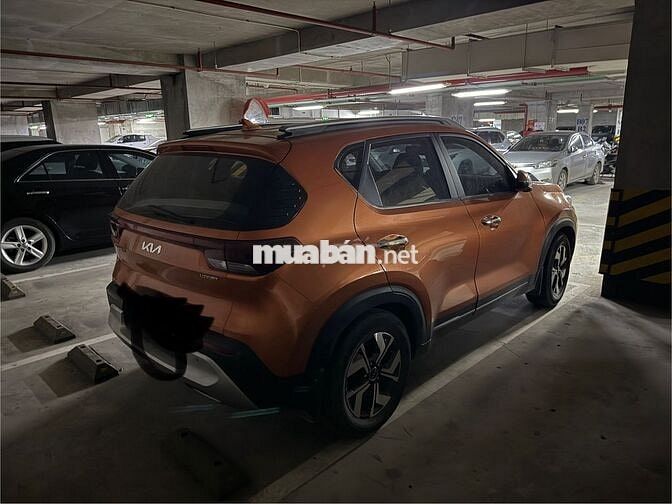 Kia Sonet 2021 Luxury AT - 60000 km
