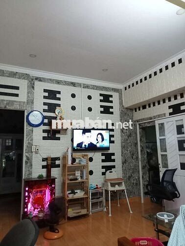 Bán Nhà:14x9 hẻm 160, nguyễn văn quỳ, phú thuận,Q7(củ)