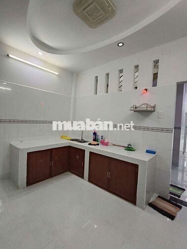 Nhà 1 trệt+1 lầu 4×20 hẻm xe hơi ngay gần hồ học lãm- võ văn kiệt