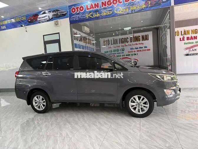 Toyota Innova 2018 2.0E