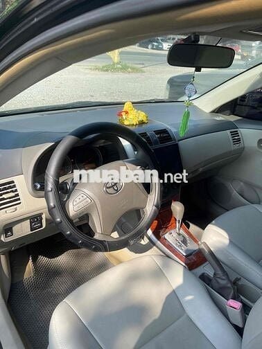 Toyota Corolla Altis 2010 1.8E AT - 120000 km