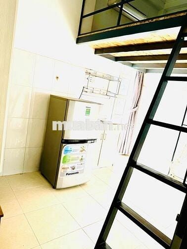phòng trọ ban công có gác lầu2 18m2 phạm văn hai p5 tân bình bờ kè