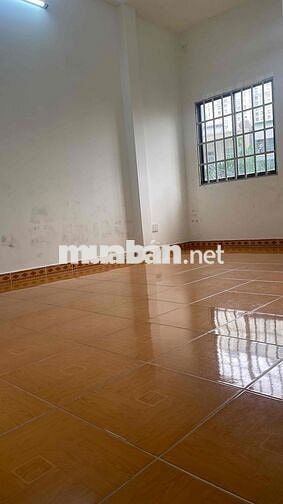 Cho thuê nguyên tầng 2 trong căn nhà phố kề L81 làm văn phòng