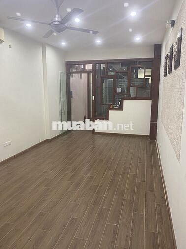 Cho thuê 02 tầng nhà làm VP, đào tạo giáo dục, bán hàng