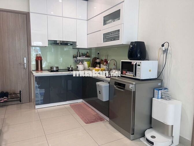 Chính chủ Bán căn hộ 2PN 61,5m² full gỗ – Vinhomes Smart City Tây Mỗ