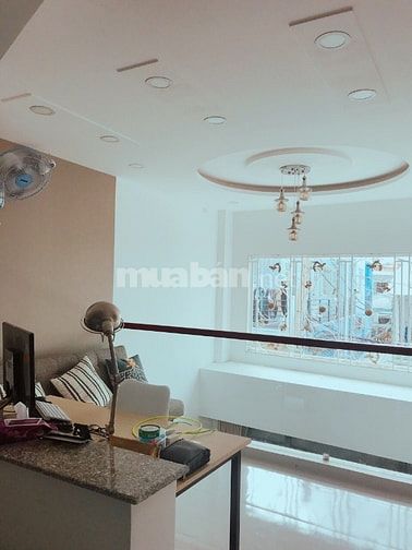 CHDV cao cấp 5 tầng Điện Biên Phủ P15 BT giá 7,5 tỷ