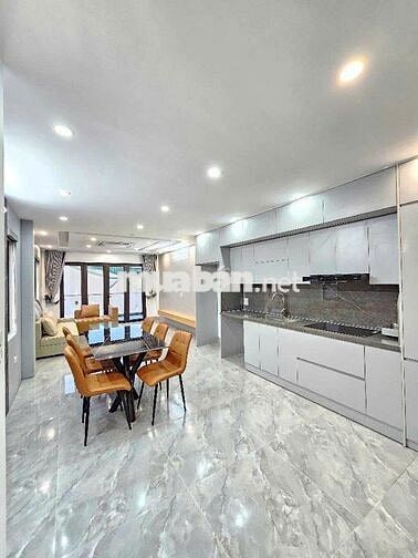 Đối diện Aeon Mall - Lô góc - Thang máy - Gara ô tô - 55m chỉ hơn 11