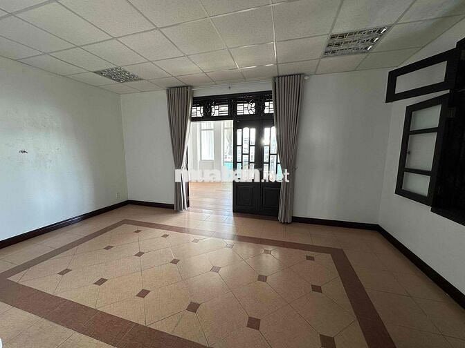 CHO THUÊ VĂN PHÒNG 120M2 TẠI 99 NÚI THÀNH 2 MẶT VIEW THOÁNG ĐẸP