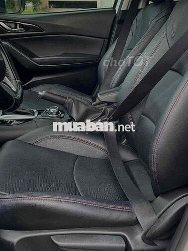 Mazda 3 2016 1.5 AT Sedan - 86000 km