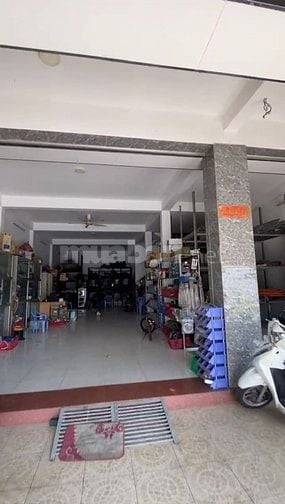Cho thuê nhà mặt đường Nguyễn Hoàng , p An Phú , Tp Hồ Chí Minh 