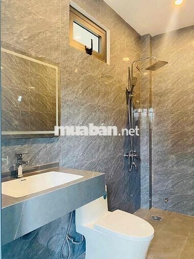 Bán Nhà Đường Phạm Tu Gần chợ Vĩnh Hải Nha Trang
