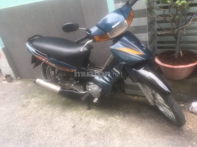 Bán xe Mio Classico 2005 màu đỏ và Viva 2000, màu xanh
