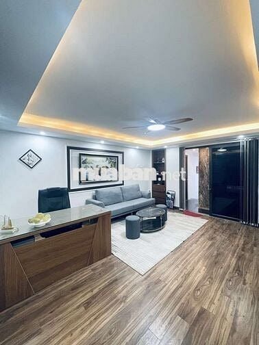 NHÀ MỚI - OTO TRÁNH - VỈA HÈ - THANG MÁY - ĐẤT DỊCH VỤ SỔ A4