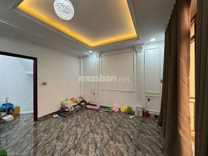 Cho thuê nhà 4 lầu - 31 Lê Tự Tài, khu kinh doanh, xe tải vào tận nhà