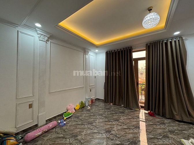 Cho thuê nhà 4 lầu - 31 Lê Tự Tài, khu kinh doanh, xe tải vào tận nhà