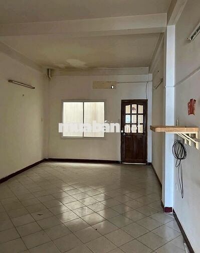 Cho thuê MT Đinh Bộ Lĩnh 4x20m, 3 lầu vĩa hè rộng giá 39 triệu
