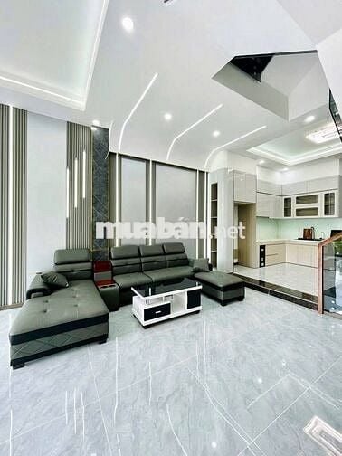 Nhà Mặt Tiền Tiện Kinh Doanh Ngay Trung Tâm Thủ Dầu Một