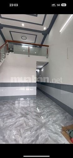 Chủ nhà bể nợ cần bán gấp nhà 1 trệt 1 lầu giá 255 trieu6