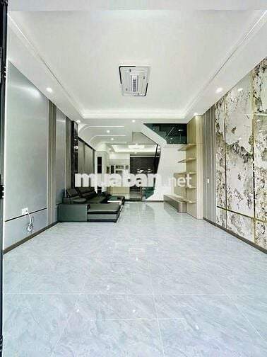 Nhà Mặt Tiền Tiện Kinh Doanh Ngay Trung Tâm Thủ Dầu Một