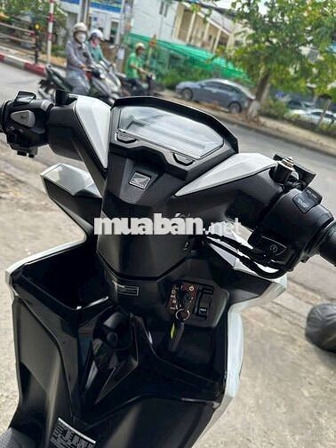 Vario 125cc ( e có bán góp )