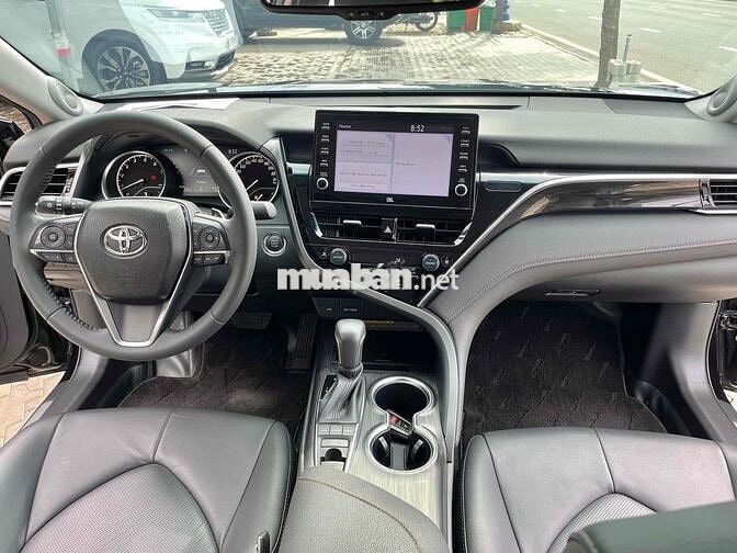Toyota Camry 2.5Q 2024 Đen Xe 1 Chủ Như Mới