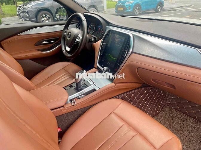 VinFast Lux A2.0 2021 Premium 2.0 AT - 60000 km