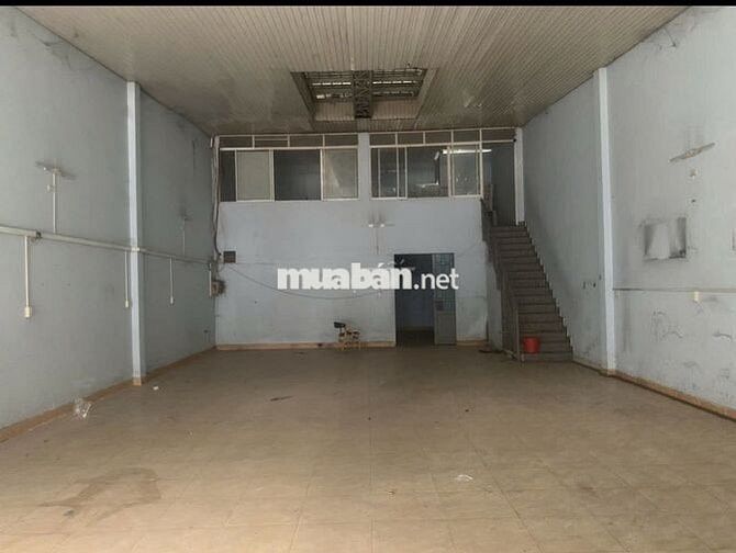 Cho Thuê Kho Xưởng Dt 8 x 25m gác lửng. Giá 25 triệu.